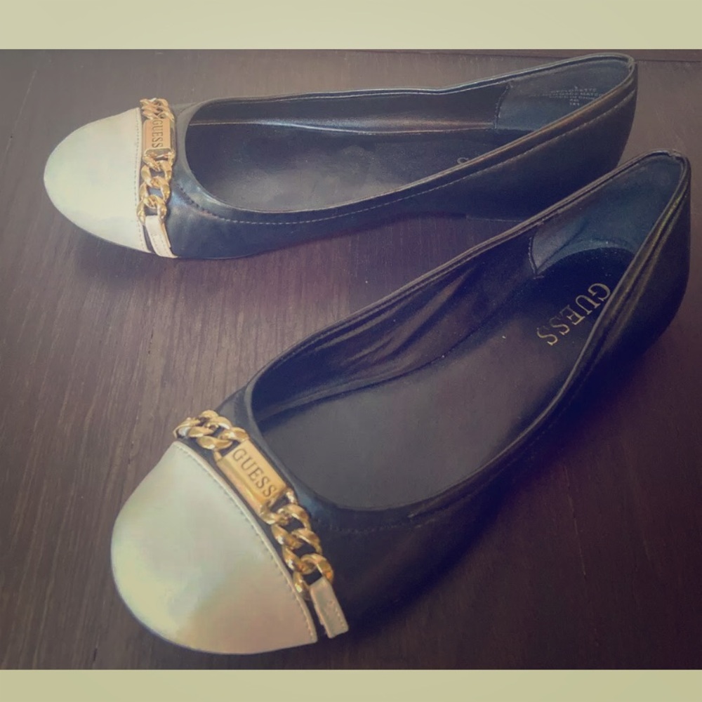 GUESS Ballet Flats 8M